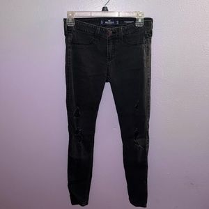 3L Hollister low-rise ripped skinny jean-legging